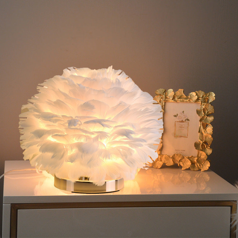 Feather Table Lamp Bedroom Bedside Light Luxury