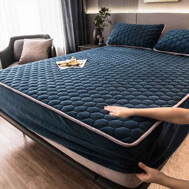 Velvet Quilted Mattress Bed Cover