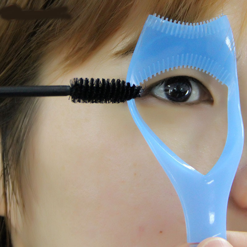 Three-in-one Eyelash Stencil