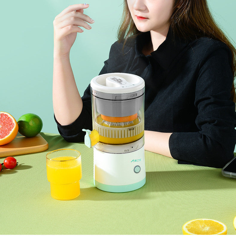 Rechargeable Automatic Fruit Juicer