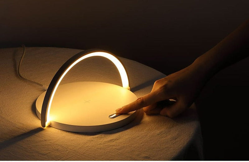 Fast Wireless Charger Table Lamp