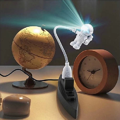 Astronaut LED Lamp